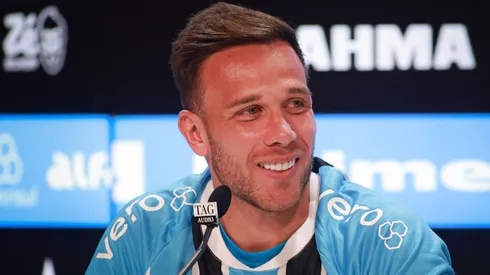 Permanência de Arthur é prioridade no Grêmio