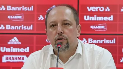 Coletiva do presidente Alessandro Barcellos - Foto Ricardo Duarte/Internacional
