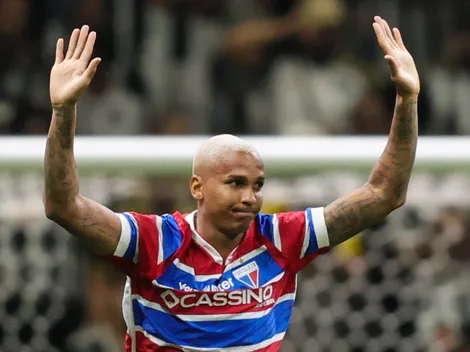 Jogo doido em BH tem cinco gols de ex-jogadores do Palmeiras