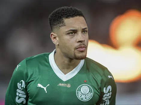 Vitor Roque anuncia que pretende deixar Palmeiras em breve para retornar a Europa