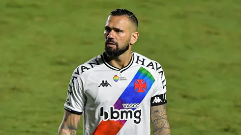Leandro Castan jogador do Vasco durante partida contra o Brusque no estadio Sao Januario pelo campeonato Brasileiro B 2021. Foto: Thiago Ribeiro/AGIF