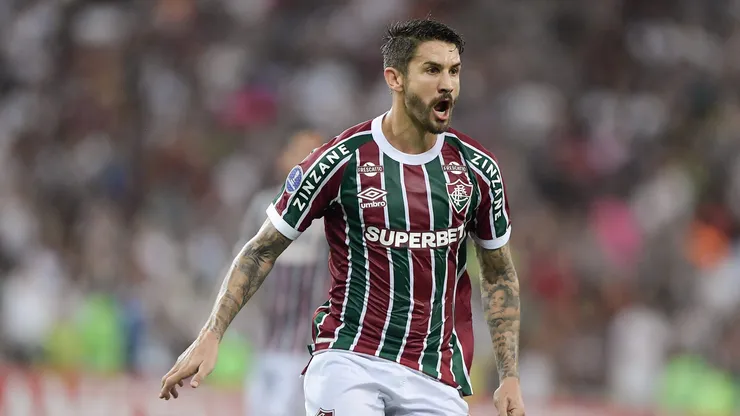 Everaldo virou pendência do Fluminense com o Bahia