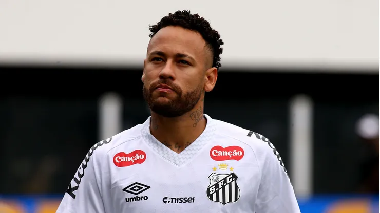 Neymar foi apoiado no Santos.