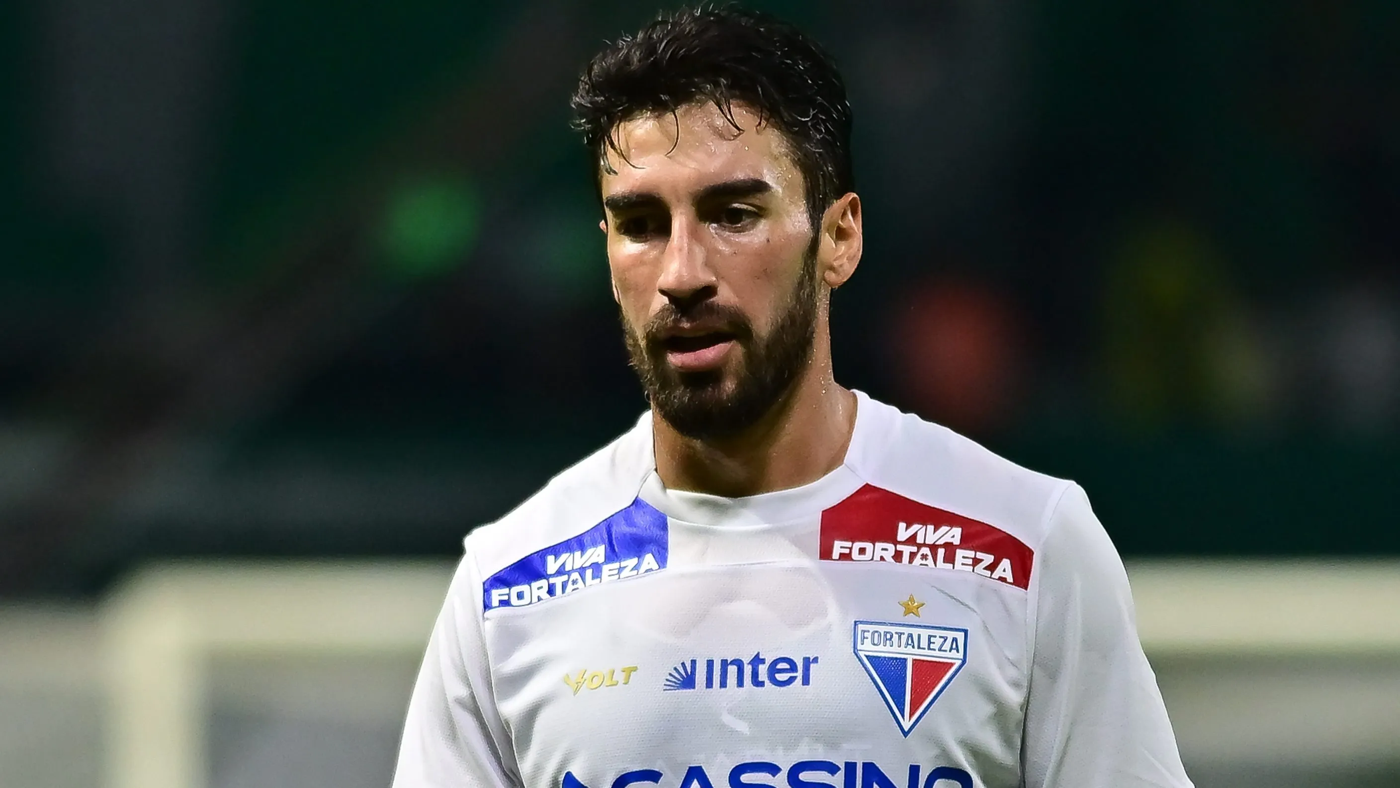 Lucero em campo pelo Fortaleza. Foto: Jota Erre/AGIF