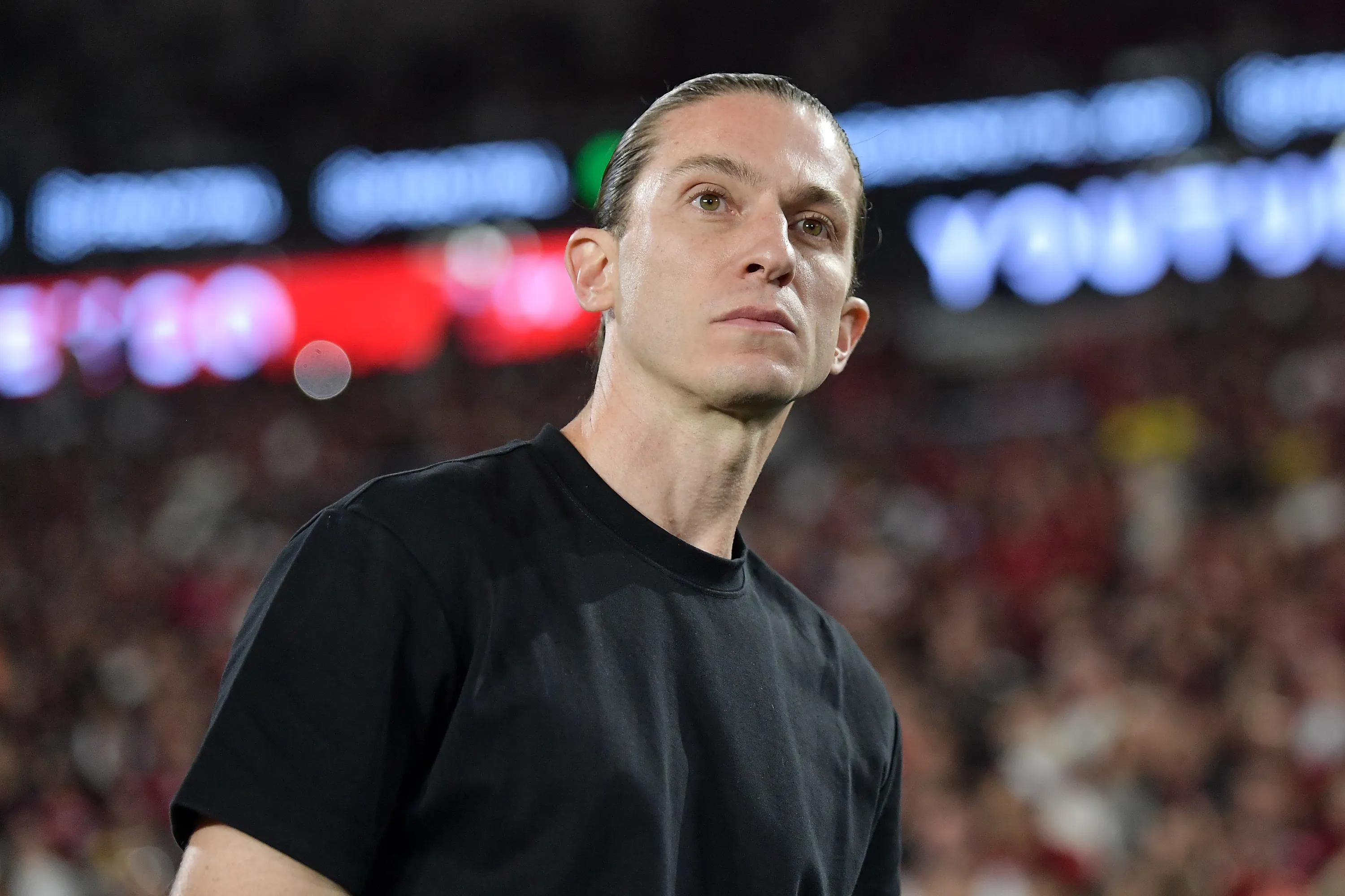 RJ – RIO DE JANEIRO – 09/11/2025 – BRASILEIRO A 2025, FLAMENGO X SANTOS – Filipe Luis tecnico do Flamengo durante partida contra o Santos no estadio Maracana pelo campeonato Brasileiro A 2025. Foto: Thiago Ribeiro/AGIF