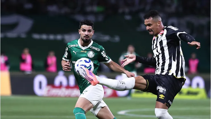 Vidente vê Santos com mais chances de vencer que o Palmeiras.