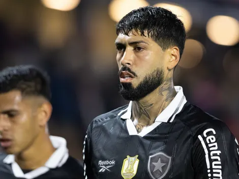 Alexander Barboza admite propostas e deixa futuro em aberto no Botafogo