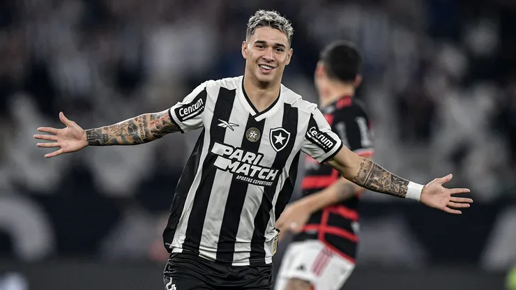 Mateo Ponte comemora gol do Botafogo contra o Flamengo. Foto: Thiago Ribeiro/AGIF