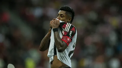 Bruno Henrique jogador do Flamengo comemora seu gol durante a partida contra o Sport na Arena de Pernambuco, pelo Campeonato Brasileiro A 2025. Foto: Marlon Costa/AGIF