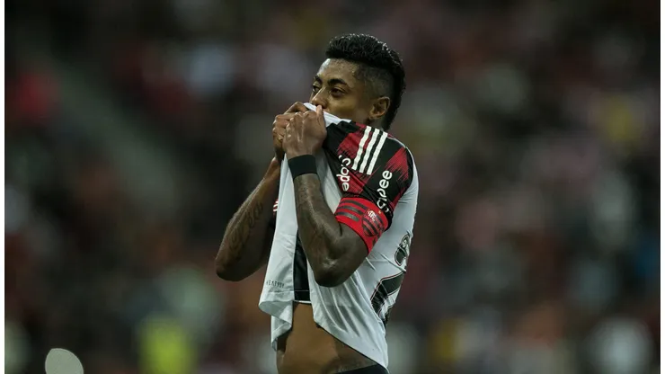 Bruno Henrique jogador do Flamengo comemora seu gol durante a partida contra o Sport na Arena de Pernambuco, pelo Campeonato Brasileiro A 2025. Foto: Marlon Costa/AGIF