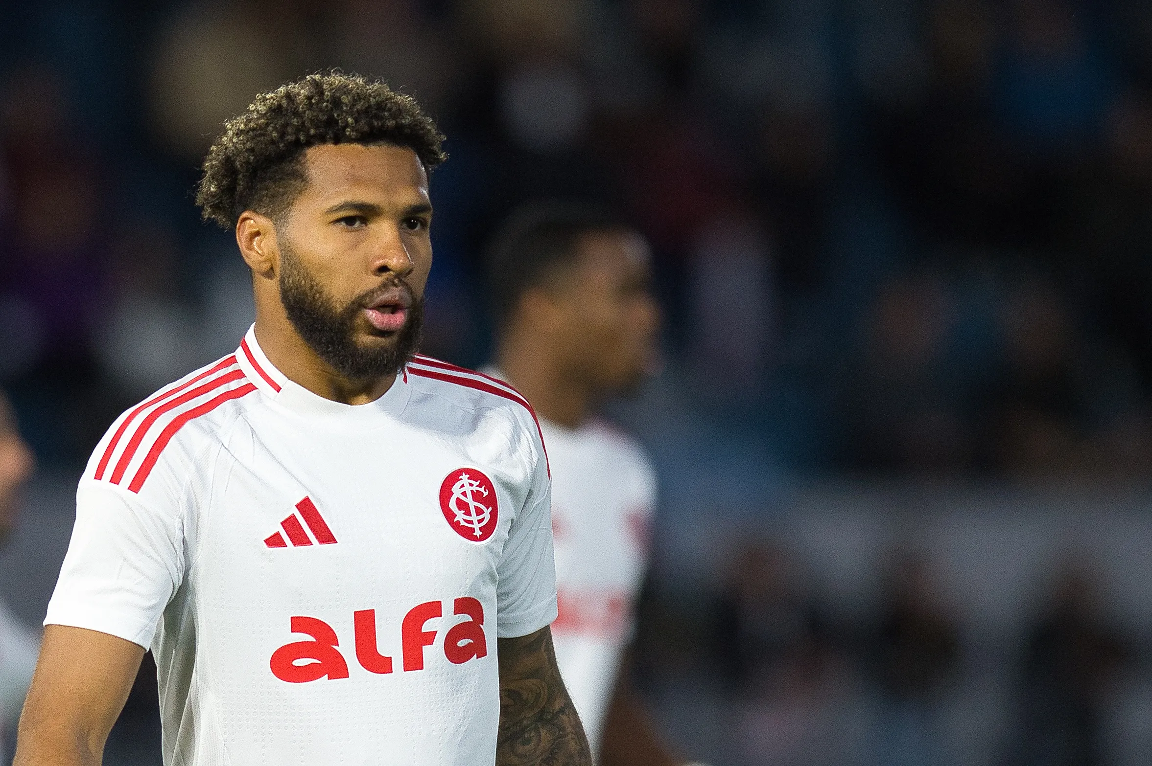 Wesley jogador do Internacional durante partida contra o Bragantino no estadio Cicero De Souza Marques pelo campeonato Brasileiro A 2025. Foto: Anderson Romao/AGIF
