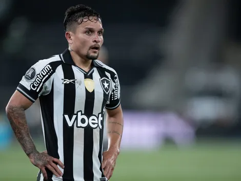 Escalação do Botafogo: Artur e Jeffinho devem ser titulares contra o Sport