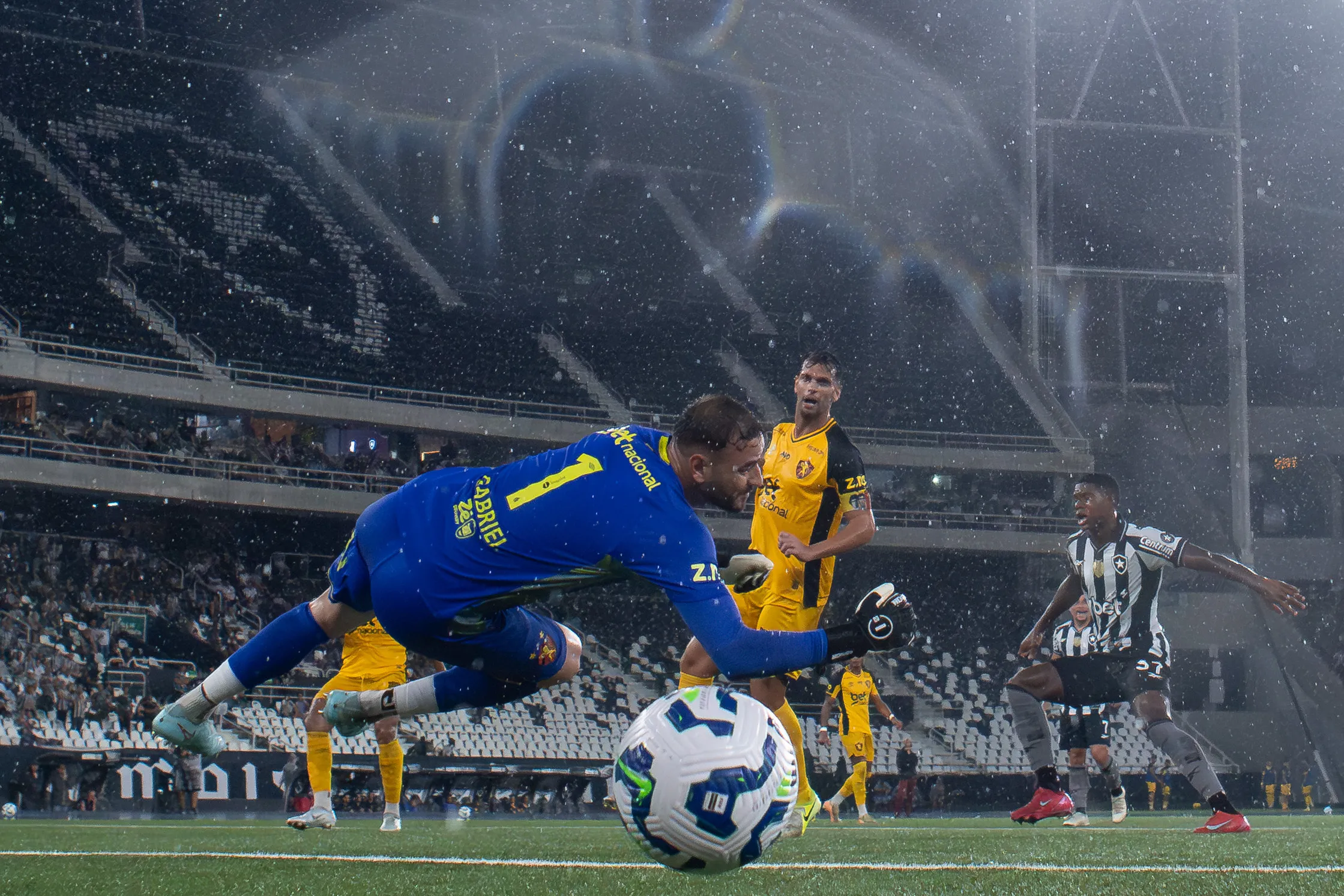 Gol de Kadir contra o Sport. Foto: Jorge Rodrigues/AGIF