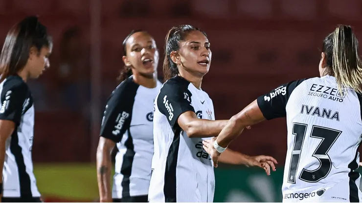 Corinthians Feminino (Foto: Rebeca Reis/Ag.Paulistão)