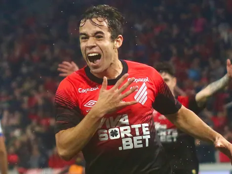 Dudu volta aos treinos e deve jogar contra o América-MG