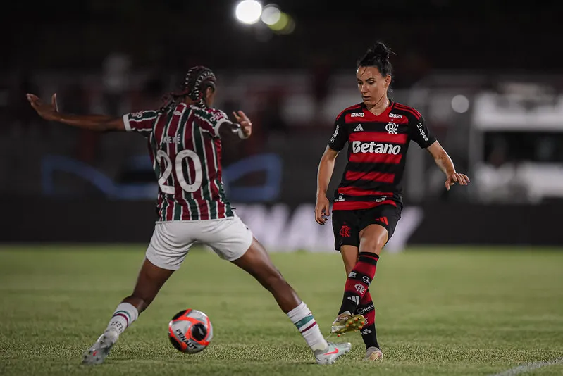 Flamengo e Fluminense se enfrentam pela 6ª vez na temporada - Foto: Paula Reis/Flamengo