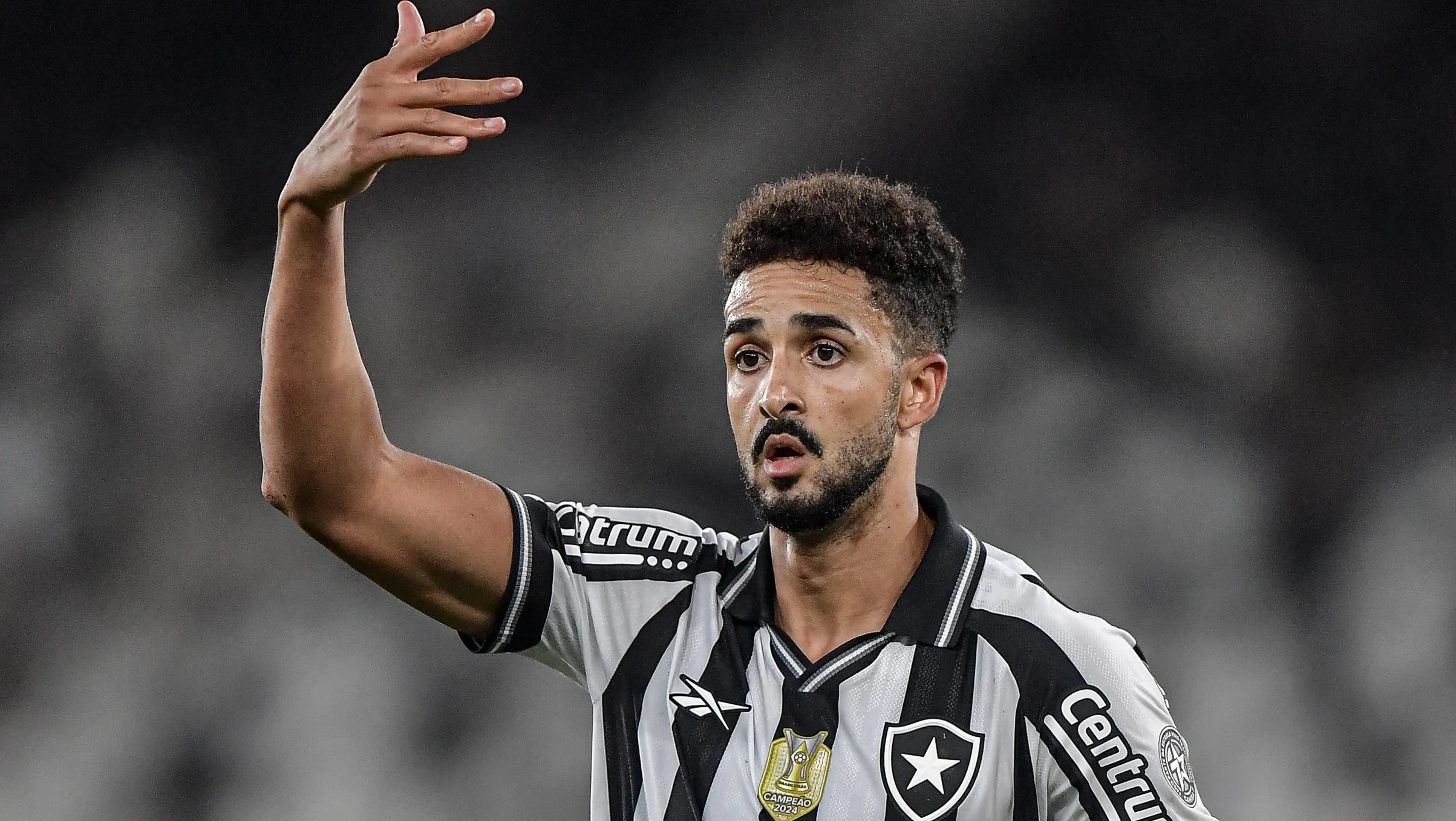 Chris Ramos virou assunto - Foto: Thiago Ribeiro/AGIF.