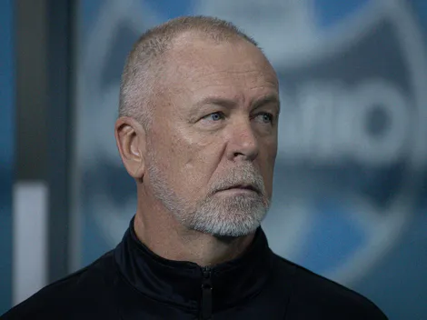 Torcida do Grêmio se divide sobre renovação de Mano Menezes após vitória