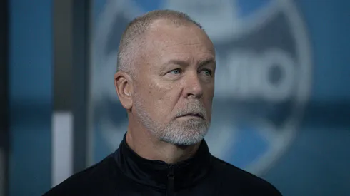 Mano Menezes tecnico do Gremio durante partida contra o Vasco no estadio Arena do Gremio pelo campeonato Brasileiro A 2025. Foto: Maxi Franzoi/AGIF