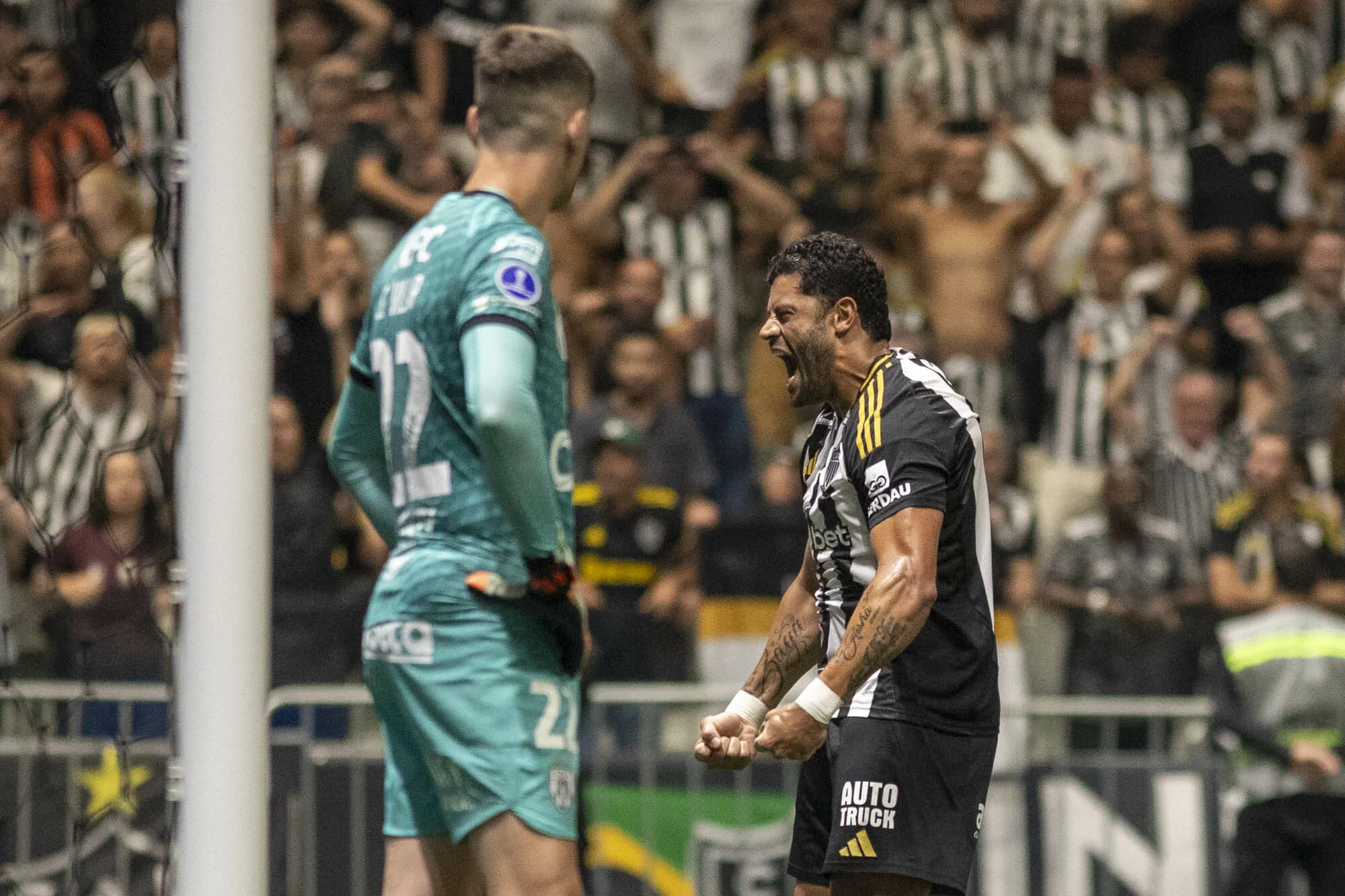 MG – BELO HORIZONTE – 28/10/2025 – COPA SUL-AMERICANA 2025, ATLETICO-MG X INDEPENDIENTE DEL VALLE – Hulk  jogador do Atletico-MG comemora seu gol durante partida contra o Independiente del Valle no estadio Arena MRV pelo campeonato Copa Sul-americana 2025. Foto: Fernando Moreno/AGIF