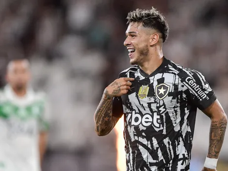 Mateo Ponte celebra marca histórica e vive grande fase no Botafogo
