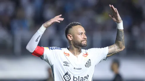 Neymar Jr. jogador do Santos durante partida contra o Agua Santa no estadio Vila Belmiro pelo campeonato Paulista 2025.