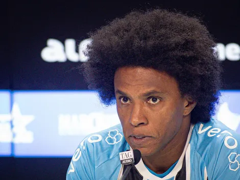 Willian deve jogar em Grêmio x Palmeiras, revela Mano Menezes