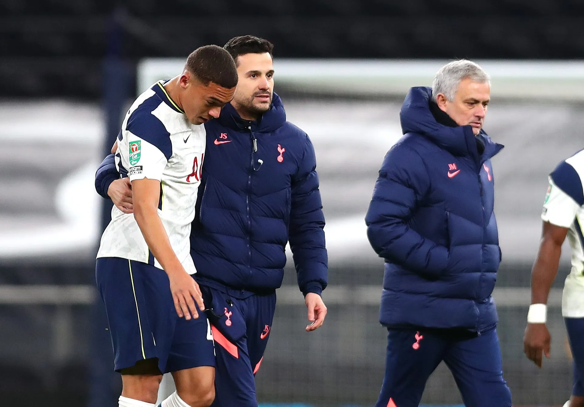 Carlos Vinicius, Joao Sacramento, Jose Mourinho, Manager of Tottenham Hotspur and Serge Aurier of Tottenham Hotspur celebrate following the Carabao Cup Semi Final between Tottenham Hotspur and Brentford at Tottenham Hotspur Stadium on January 05, 2021 in London, England. (Photo by Clive Rose/Getty Images)
