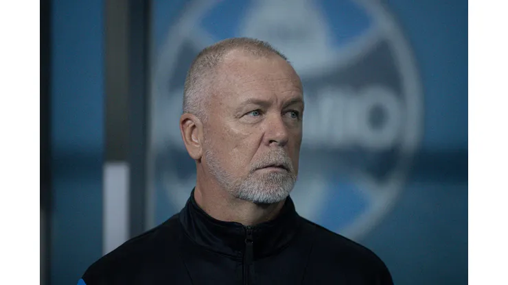 Mano Menezes, técnico do Grêmio