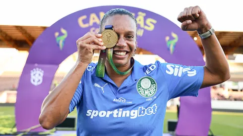 Rosana Augusto celebra título do Palmeiras na Copa do Brasil Feminina - Foto: Rebeca Reis/Staff Images Woman/CBF
