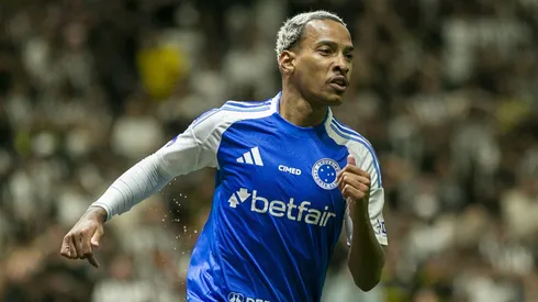 Matheus Pereira estará de volta em Cruzeiro x Corinthians
