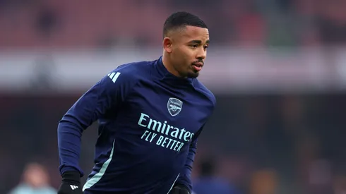LONDON, ENGLAND – JANUARY 12: Gabriel Jesus of Arsenal warms up prior to the Emirates FA Cup Third Round match between Arsenal and Manchester United at Emirates Stadium on January 12, 2025 in London, England. (Photo by Alex Pantling/Getty Images)