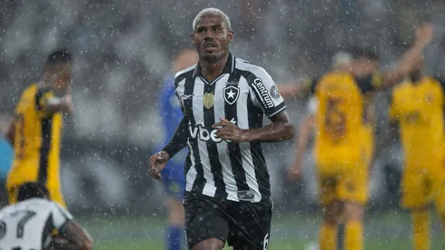 Cuiabano em Botafogo x Sport pelo Brasileirão 2025. Foto: Jorge Rodrigues/AGIF