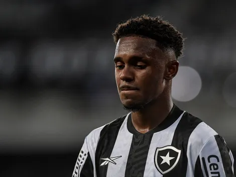 Jeffinho, do Botafogo, entra na mira do Athletico-PR para 2026