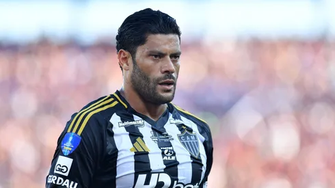 ASUNCION, PARAGUAY – NOVEMBER 22: Hulk of Atletico Mineiro looks on during the 2025 Copa CONMEBOL Sudamericana final between Lanus and Atletico Mineiro at Estadio Defensores del Chaco on November 22, 2025 in Asuncion, Paraguay. (Photo by Christian Alvarenga/Getty Images)