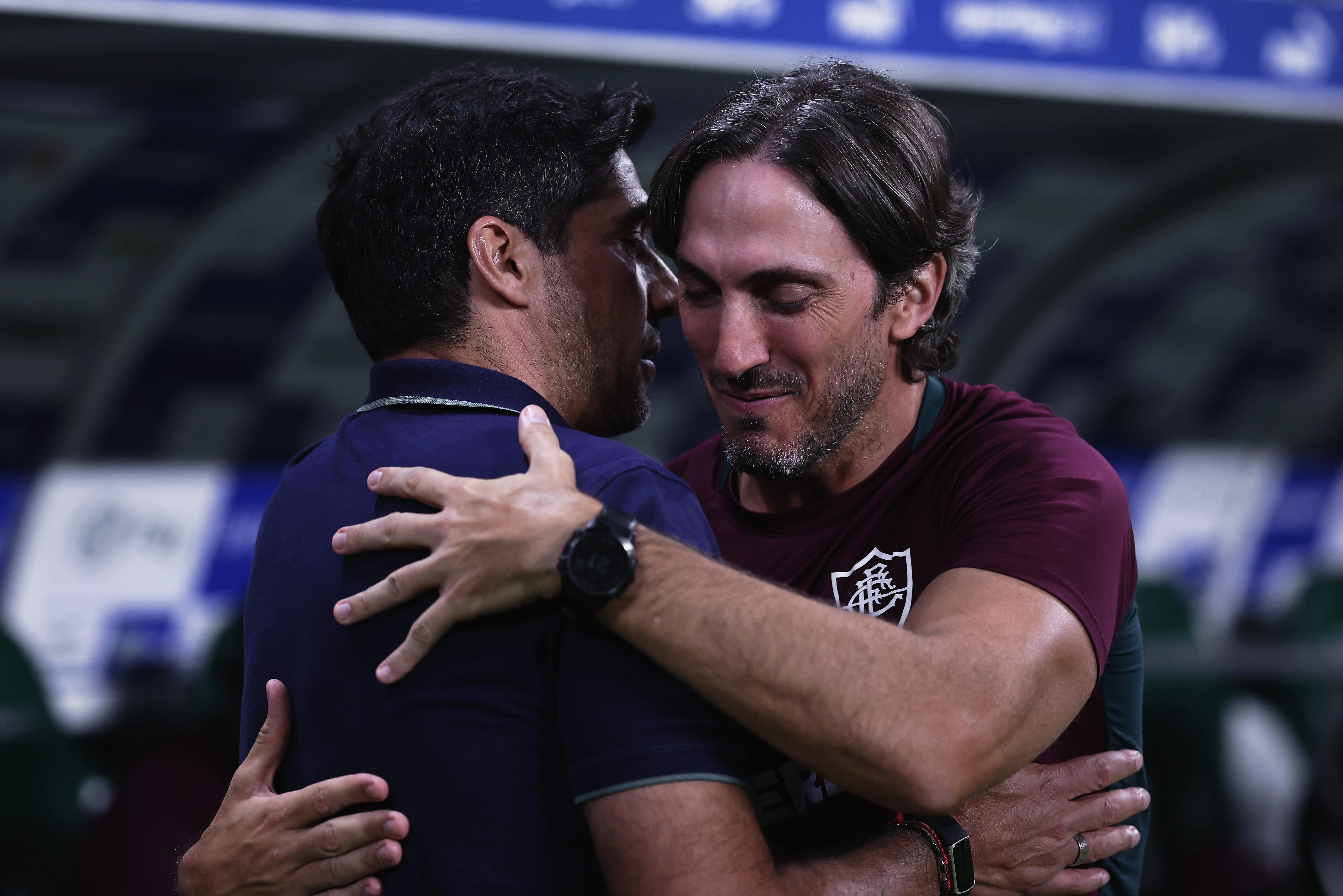 Abel Ferreira tecnico do Palmeiras e Luis Zubeldia tecnico do Fluminense durante partida contra o Fluminense no estadio Arena Allianz Parque pelo campeonato Brasileiro A 2025. Foto: Ettore Chiereguini/AGIF