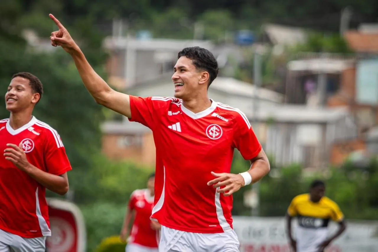 João Bezerra, atacante do Internacional (Imagem: Nathan Bizotto/Sport Club Internacional)