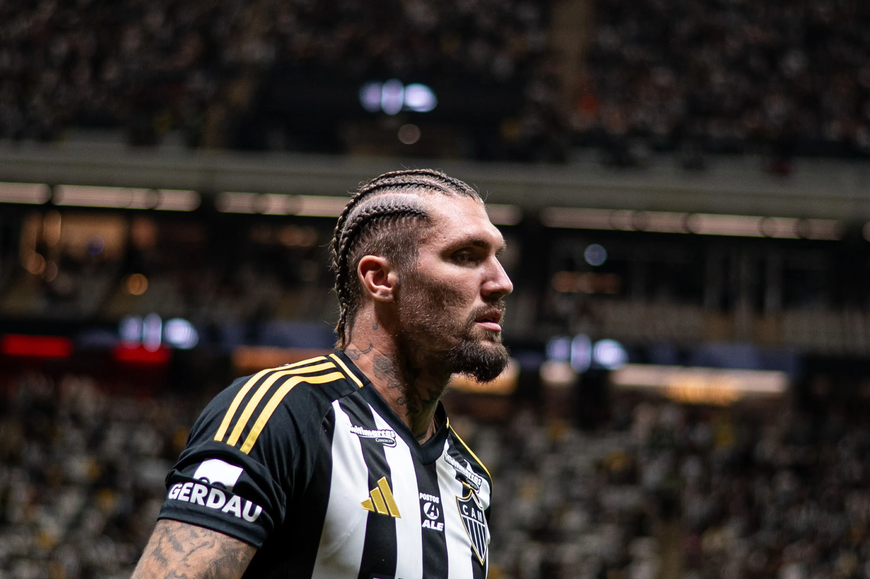 Lyanco jogador do Atletico-MG durante partida contra o Sport no estadio Arena MRV pelo campeonato Brasileiro A 2025. Foto: Alessandra Torres/AGIF