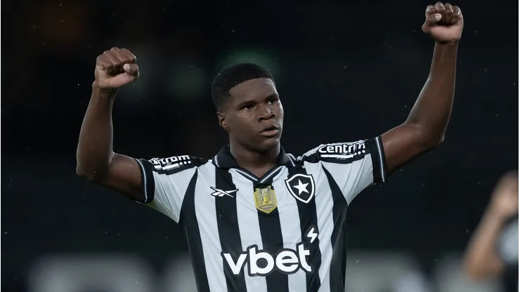 Kadir durante confronto contra o Sport no Campeonato Brasileiro de 2025.