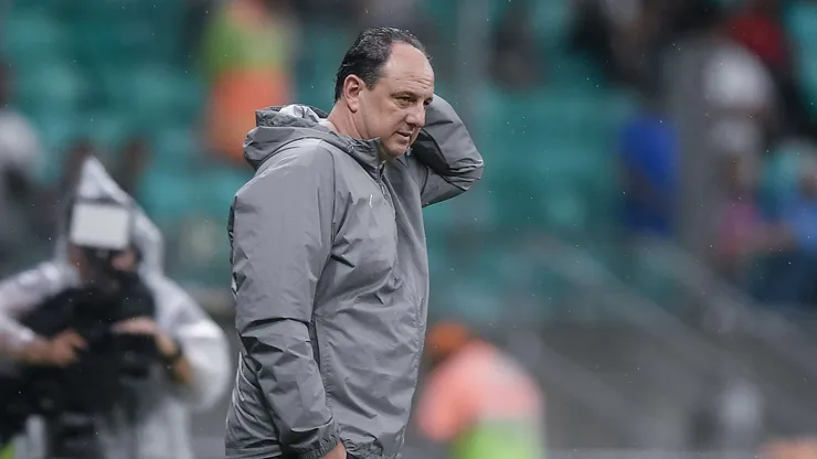 Rogério Ceni em Bahia x Vasco pelo Brasileirão 2025. Foto: Jhony Pinho/AGIF