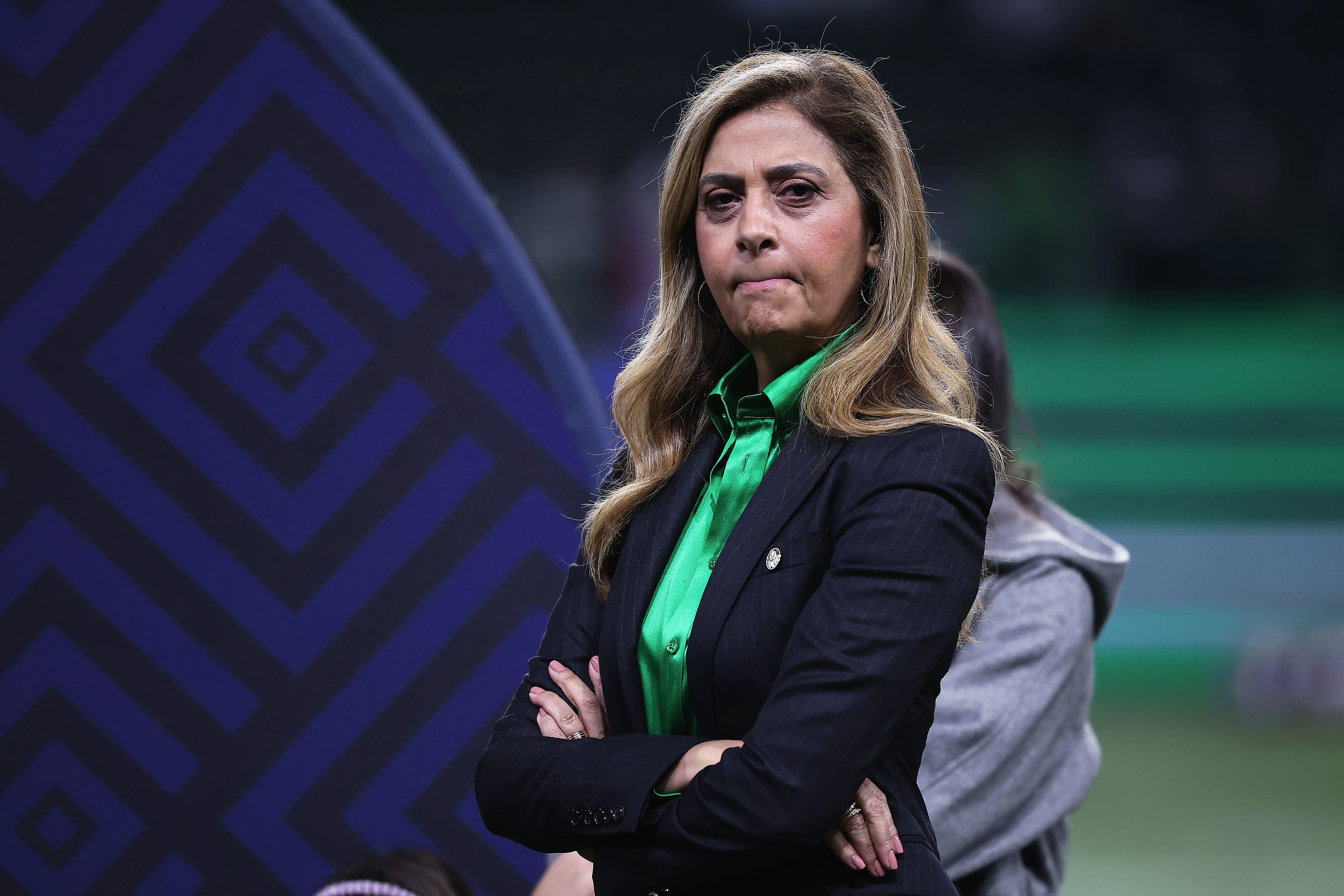 Leila sofre com críticas nos bastidores do Palmeiras. Foto: Ettore Chiereguini/AGIF