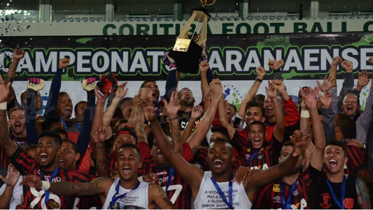 Elenco do Athletico-PR de 2016. Foto: Gustavo Oliveira/Site Oficial