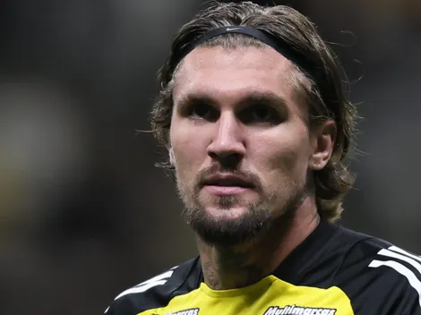 Lyanco não vai deixar o Atlético-MG, informa jornalista