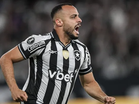 Botafogo acredita em evolução de Arthur Cabral e traça "planejamento"