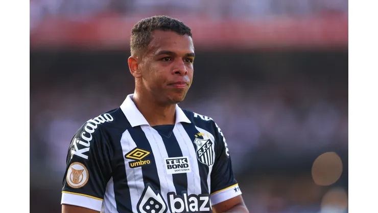 Sandry atuando no Santos em 2023