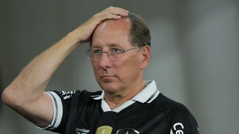 Textor recebeu uma péssima notícia no Botafogo.