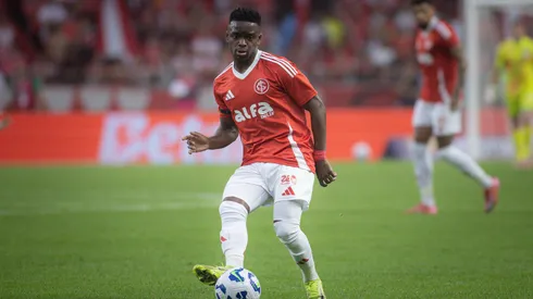 Carbonero pode ser titular em Vasco x Internacional