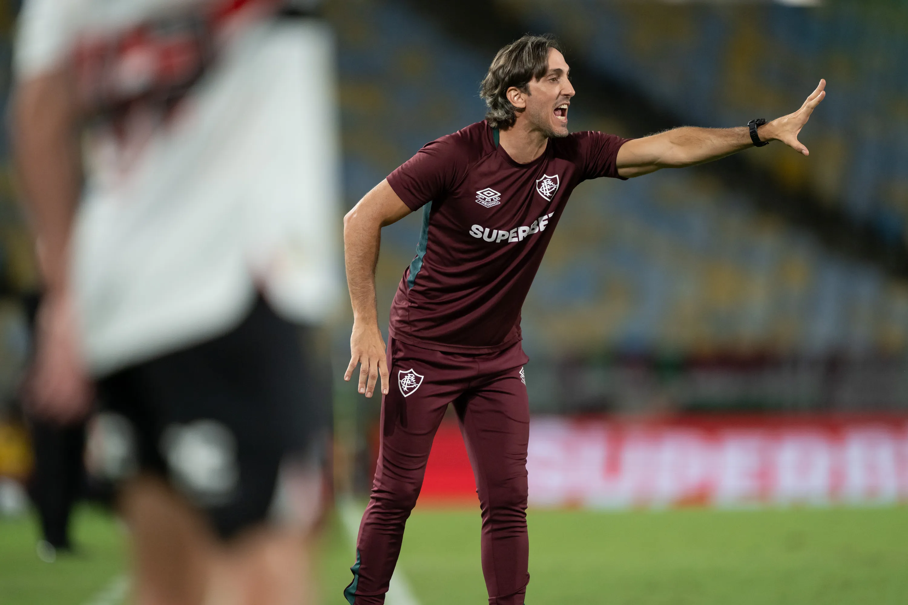 Luis Zubeldia técnico do Fluminense durante partida contra o São Paulo – Foto: Jorge Rodrigues/AGIF