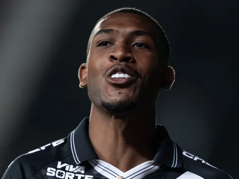 Rayan celebra vitória do Vasco contra o Inter