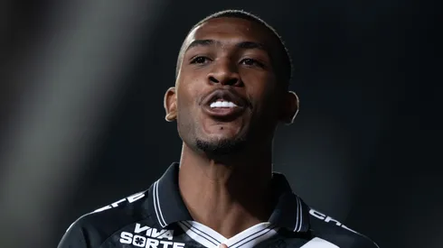 Rayan, atacante do Vasco